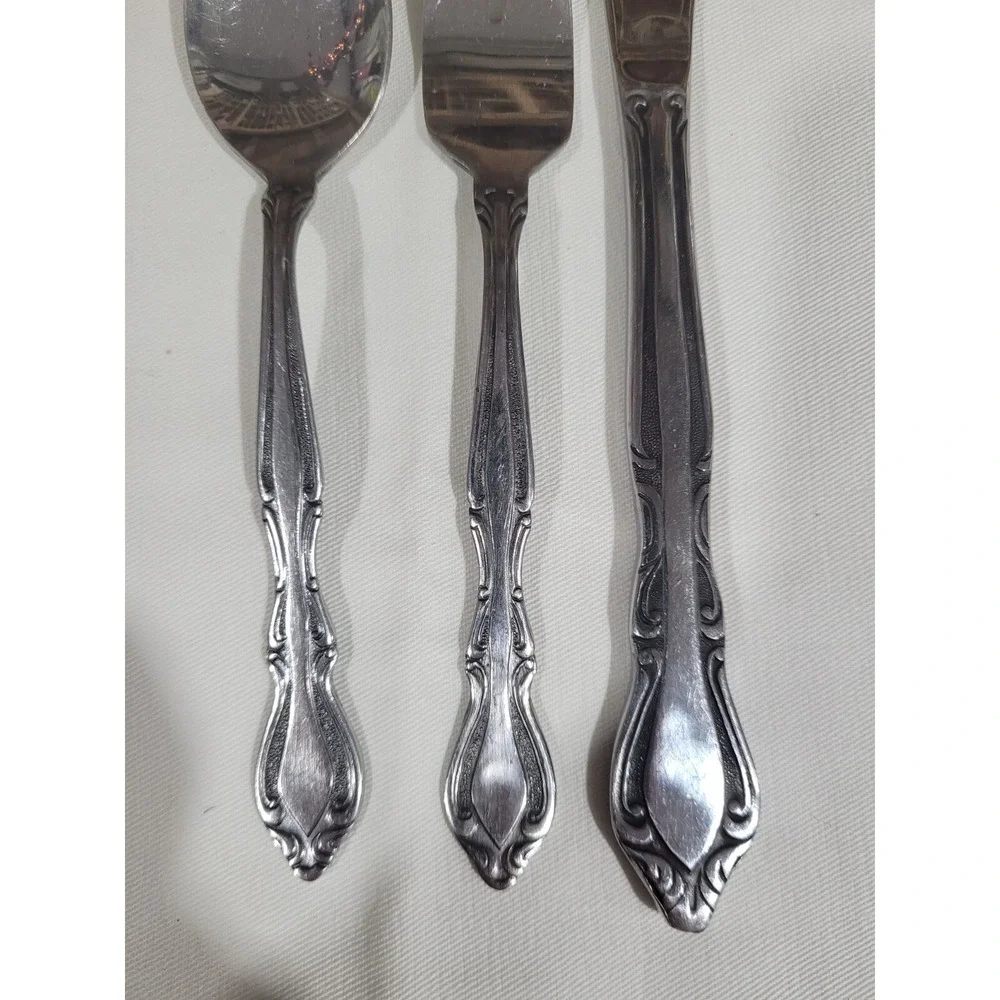 Rogers Co. Korea Auberge Satin Stainless (5) Piece Place Setting Knife Forks Spo